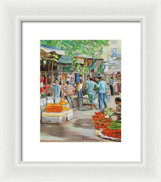 India flower market street vertical version - Framed Print