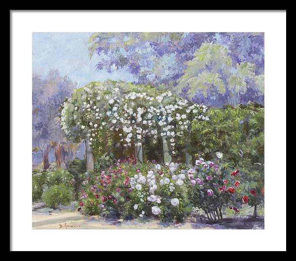 Roses in a garden - Framed Print